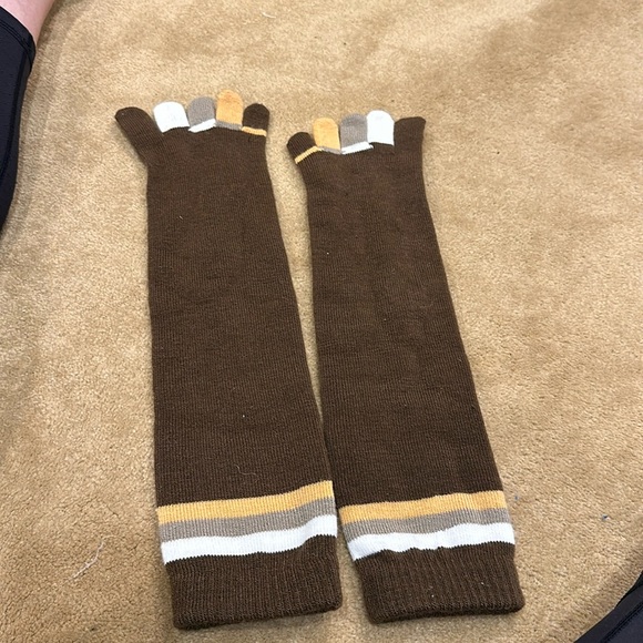 FIVE FINGER TOE SOCKS - BROWN WITH GOLD, TAN AND CREAM STRIPES - Picture 2 of 6